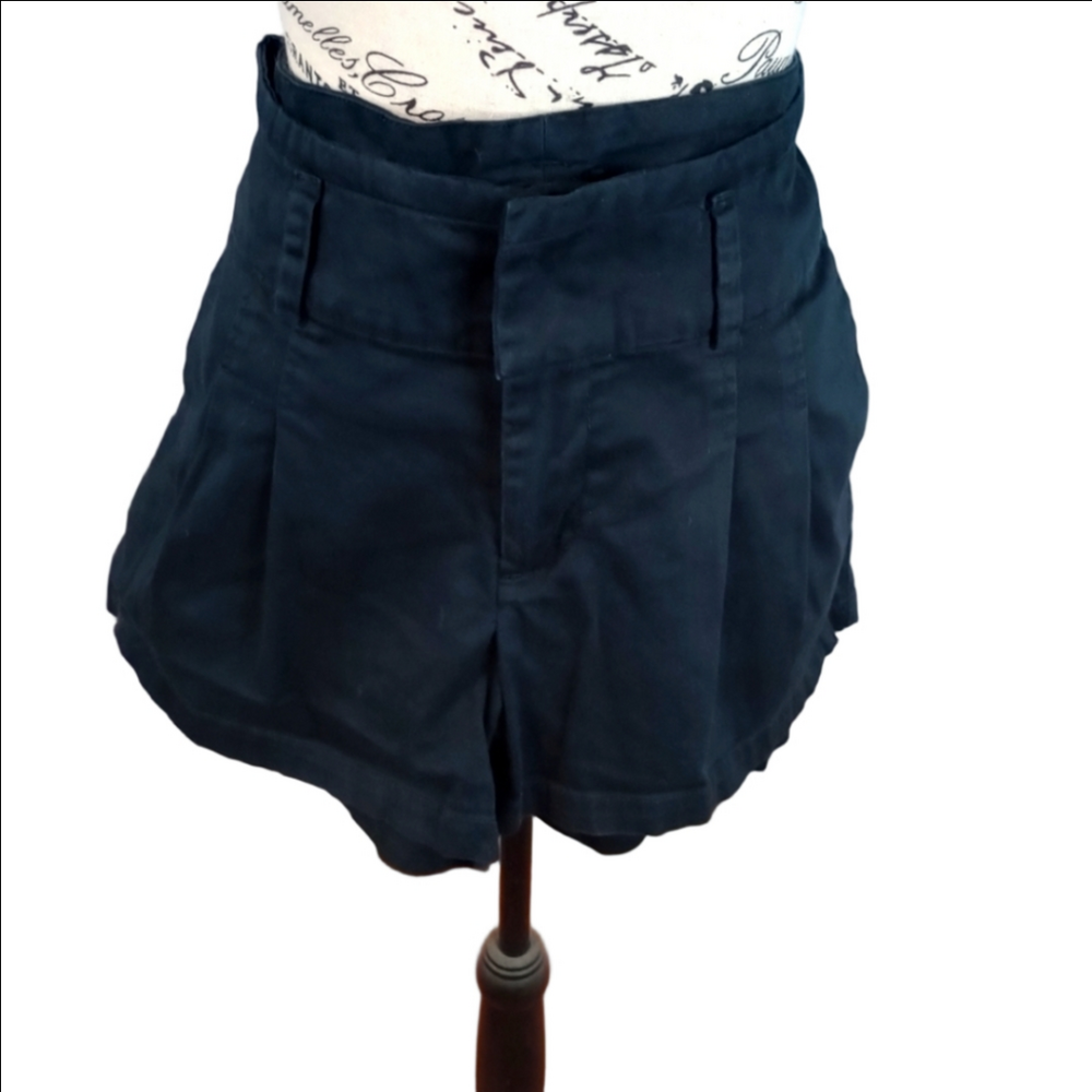 A.N.A. Black Pleated Shorts Size 12 - Picture 2 of 4